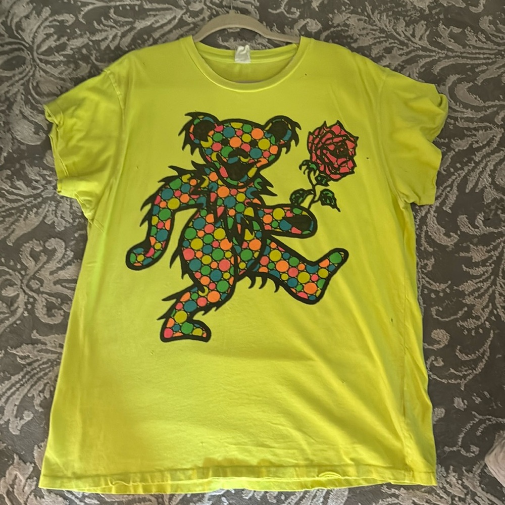MADEWORN TSHIRT